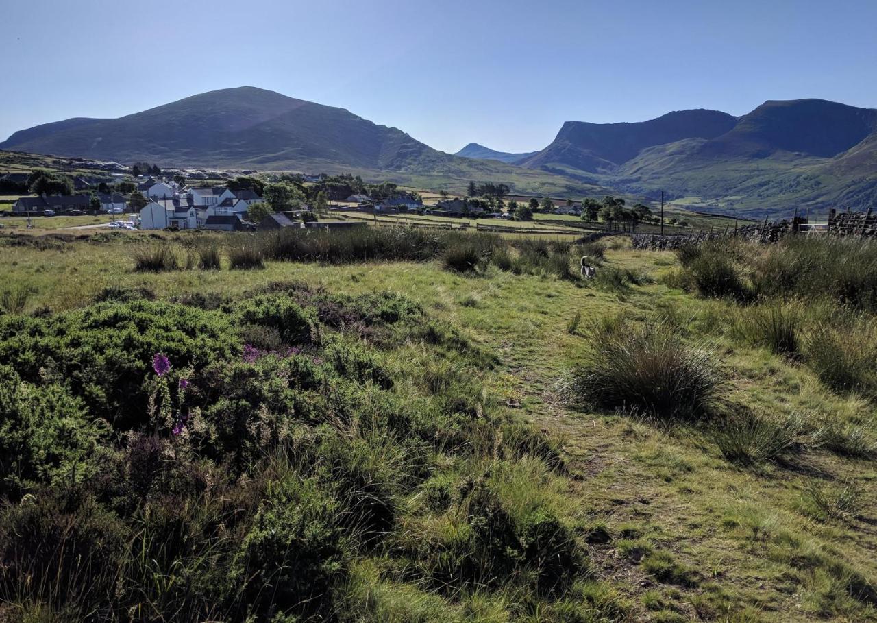Canolfan Y Fron Nantlle 外观 照片